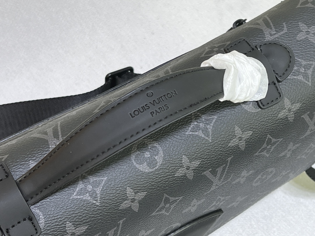 LV MONTSOURIS MONOGRAM MESSANGER BAG BLACK 34CM