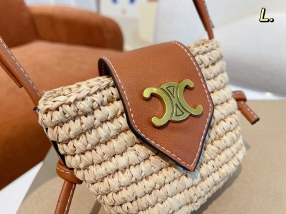 CE CROSSBODY AIRPODS PANIER IN RAFFIA AND CALFSKIN TAN 11CM
