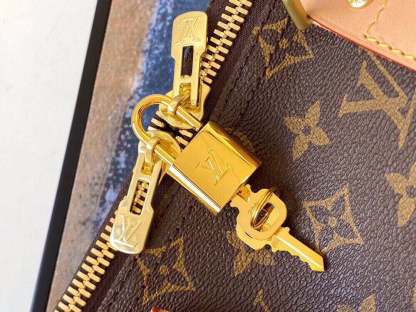 LUV 45 MONOGRAM KEEPALL BANDOULIERE