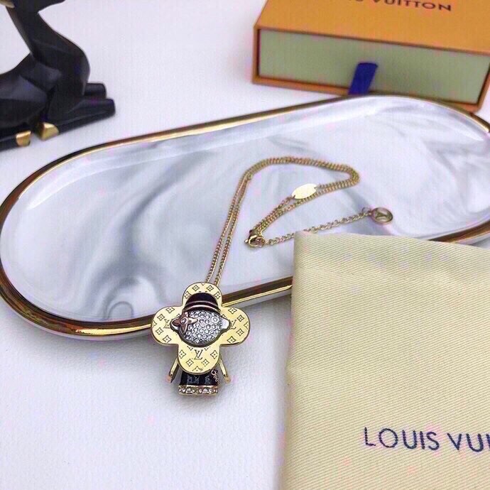 LV VIVIENNE PENDANT NECKLACE