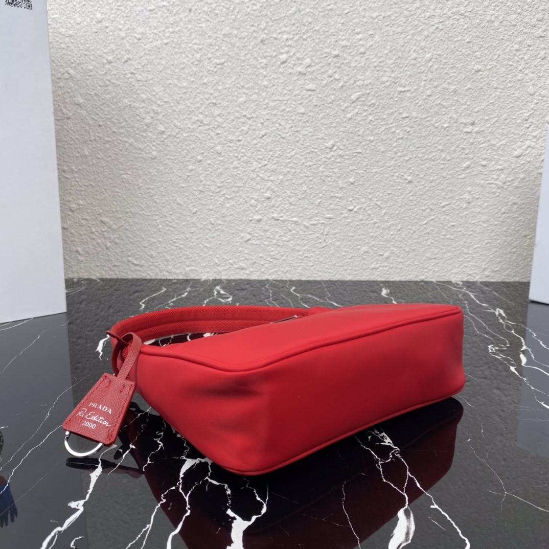 PR RE-NYLON RE-EDITION 2000 MINI-BAG RED 1NE515RDH0F0011