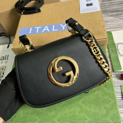GC 724645 subaxillary bag 21cm black Leather