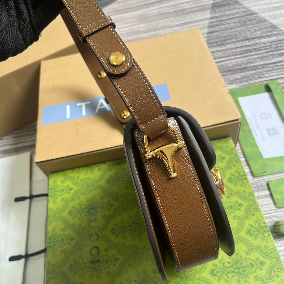 GC 760191 Aria shoulder bag 18cm Brown/PVC