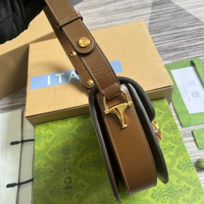 GC 760191 Aria shoulder bag 18cm Brown/PVC