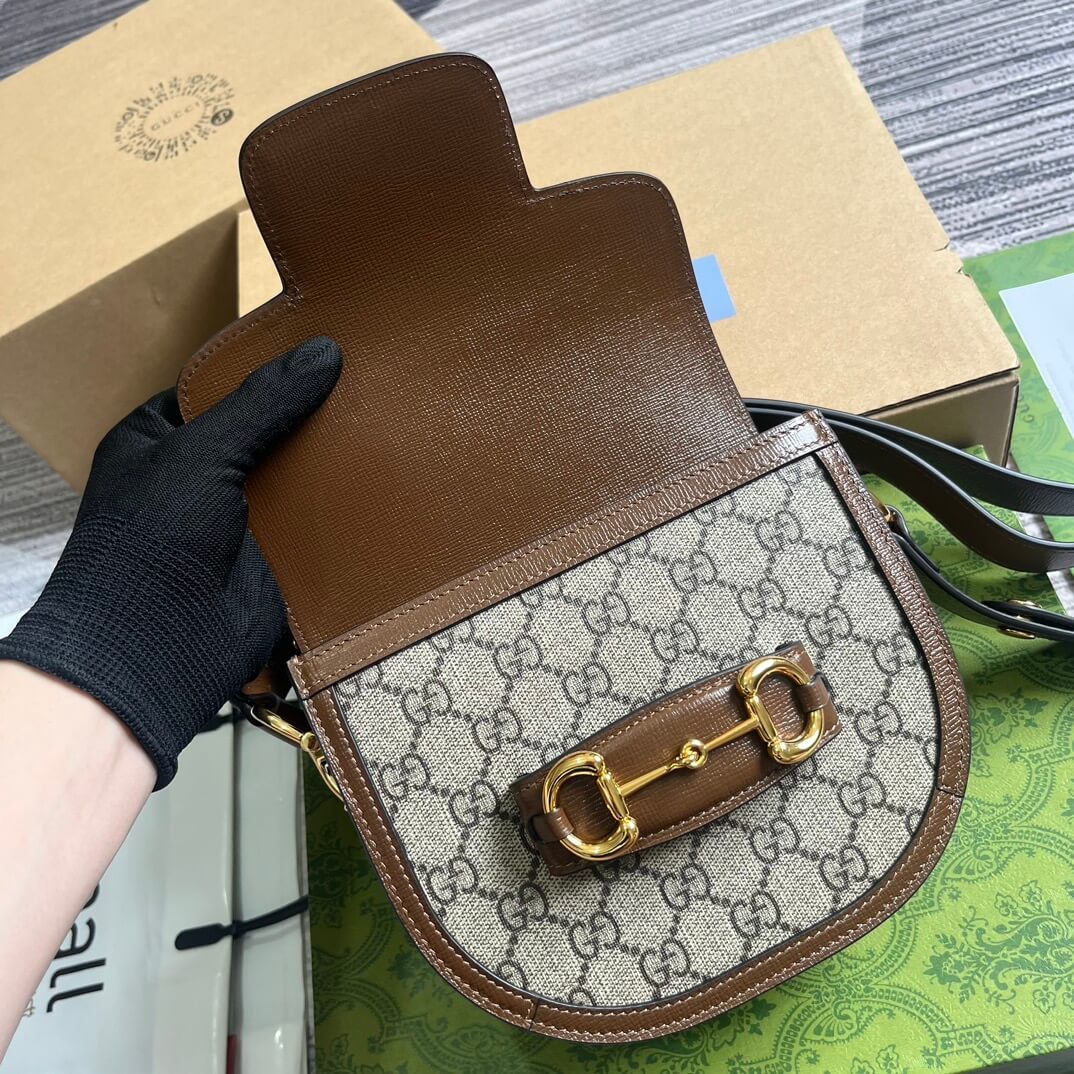 GC 760191 Aria shoulder bag 18cm Brown/PVC