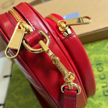 GC751628 shoulder bag shoulder bag 20cm red Free shipping