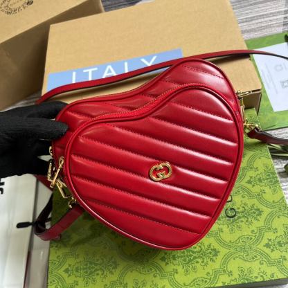 GC751628 shoulder bag shoulder bag 20cm red Free shipping