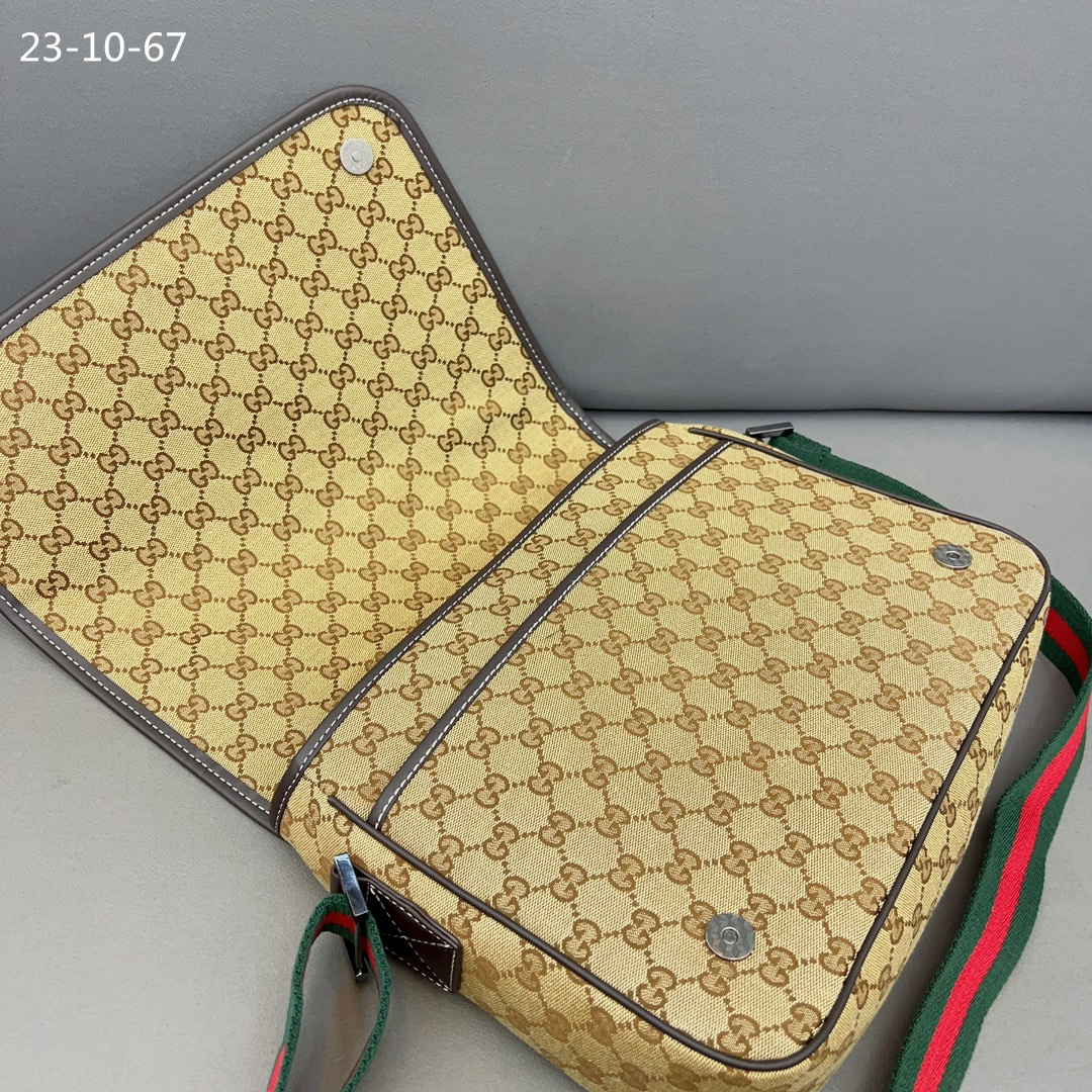 GG SUPREME INTERLOCKING G MESSENGER BAG BEIGE 32CM