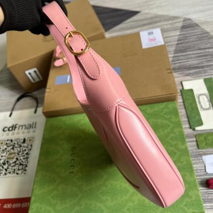 GG636709 subaxillary bag 28cm pink cowhide