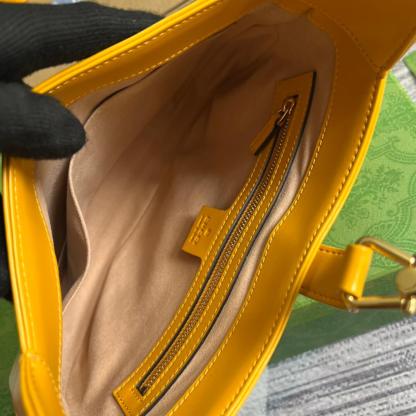GG636709 subaxillary bag 28cm yellow cowhide