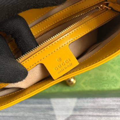 GG636709 subaxillary bag 28cm yellow cowhide
