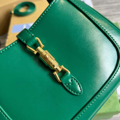 GG637091 Handbag subaxillary bag 19cm green cowhide
