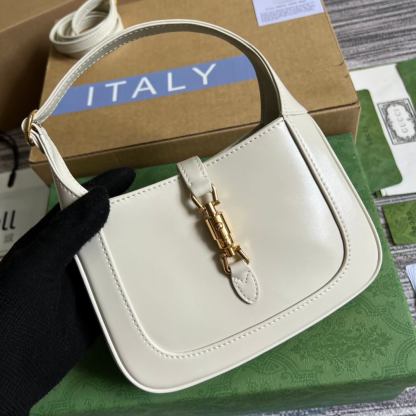 GG637091 Handbag subaxillary bag 19cm white cowhide