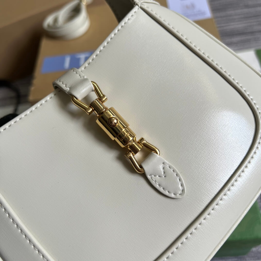 GG637091 Handbag subaxillary bag 19cm white cowhide