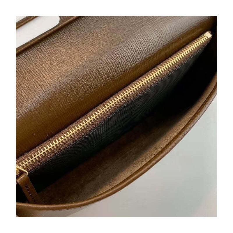 1955 Horsebit Wallet With Chain 621892