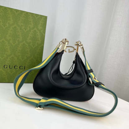 Black Leather Attache large Shoulder Bag 699409