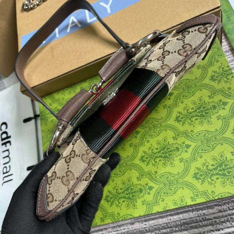 GG Horsebit Chain large Shoulder Bag 764339