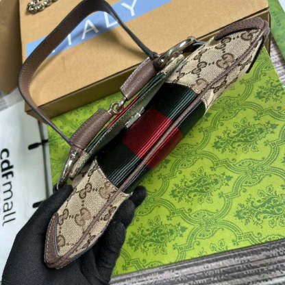 GG Horsebit Chain large Shoulder Bag 764339