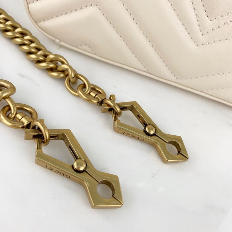 GG Marmont Mini Top Handle Bag 547260