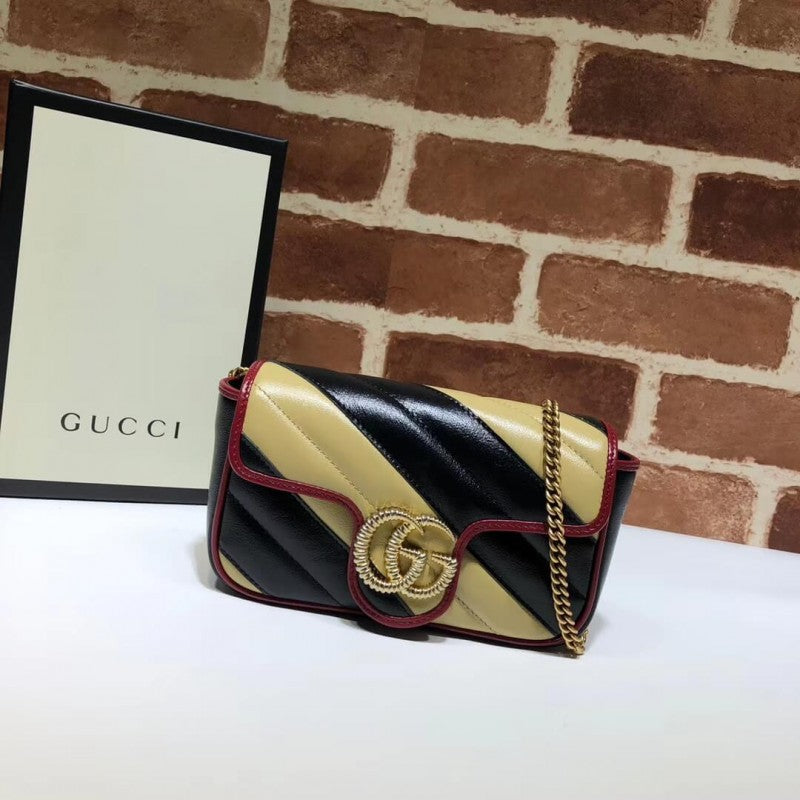 GG Marmont Super Mini Bag 574969
