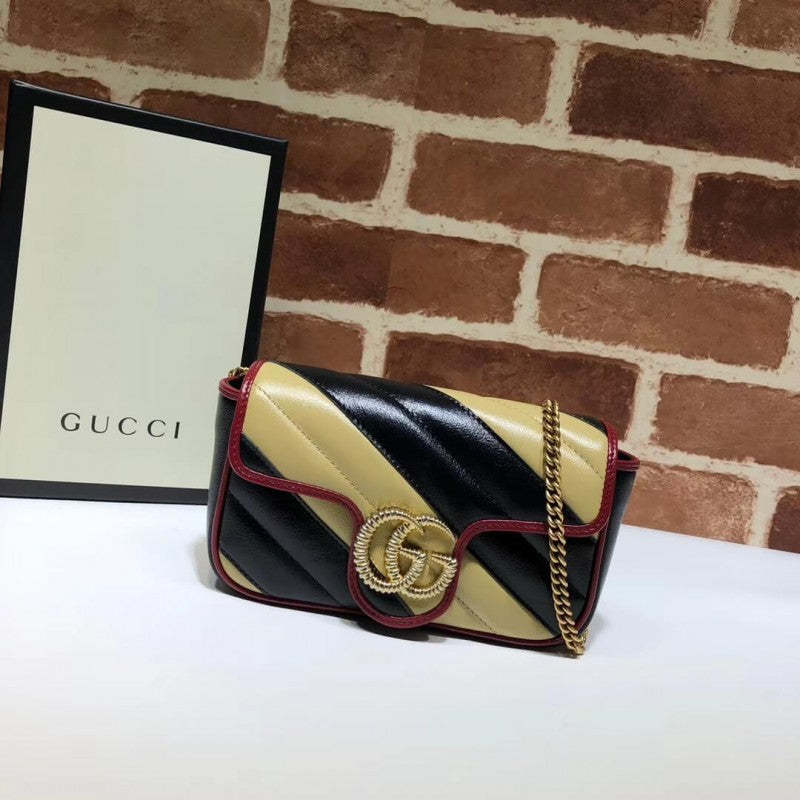 GG Marmont Super Mini Bag 574969