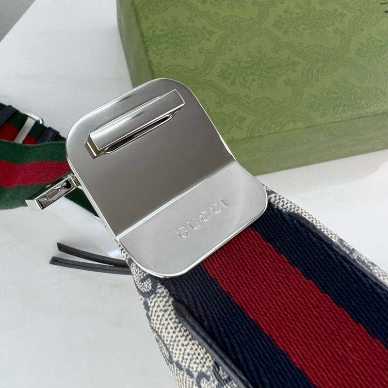 GG Supreme Attache Medium Shoulder Bag 702823 Blue