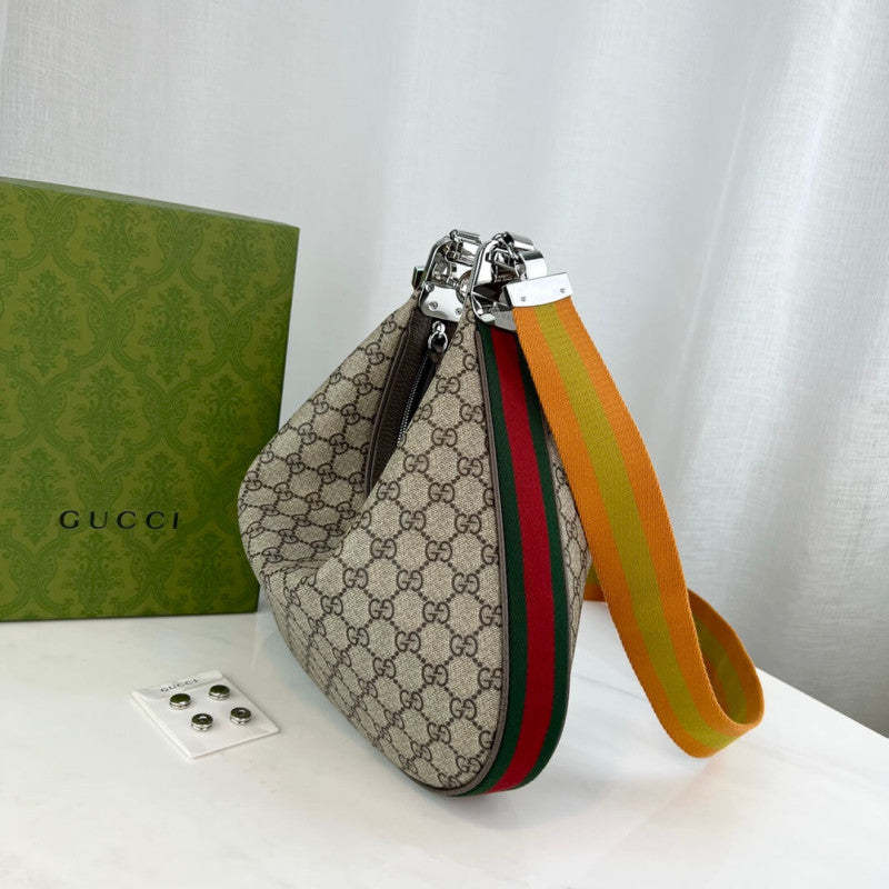 GG Supreme Attache Medium Shoulder Bag 702823 Coffee