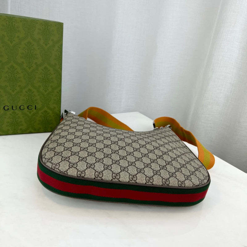 GG Supreme Attache Medium Shoulder Bag 702823 Coffee