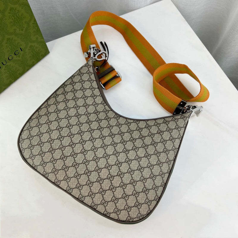 GG Supreme Attache Medium Shoulder Bag 702823 Coffee