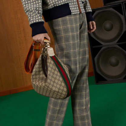 GG Supreme Attache Medium Shoulder Bag 702823 Coffee