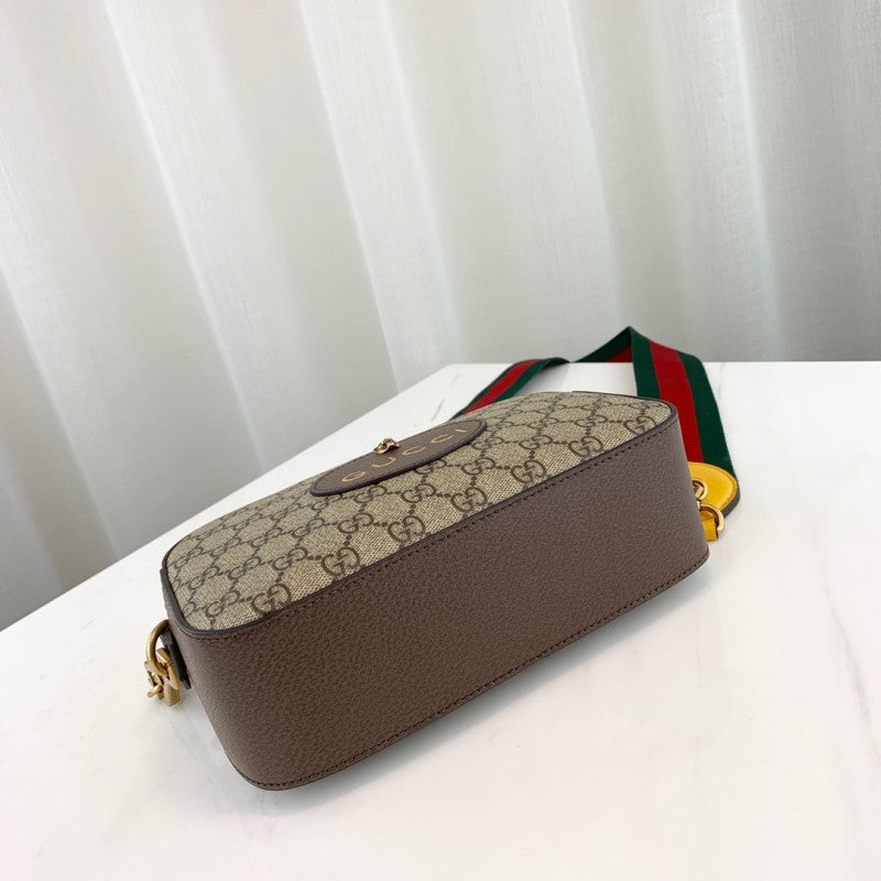 GG Supreme Messenger Bag 476466