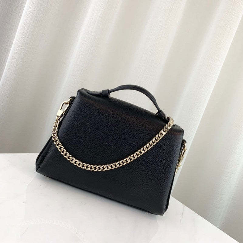 Interlocking GG Clasp Convertible Bag 510302