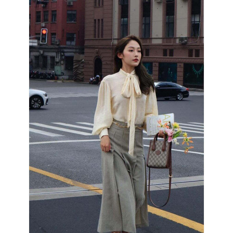 Mini Tote Bag with Interlocking G in GG Supreme 671623