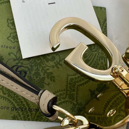 Oatmeal Leather Attache Medium Shoulder Bag 702823