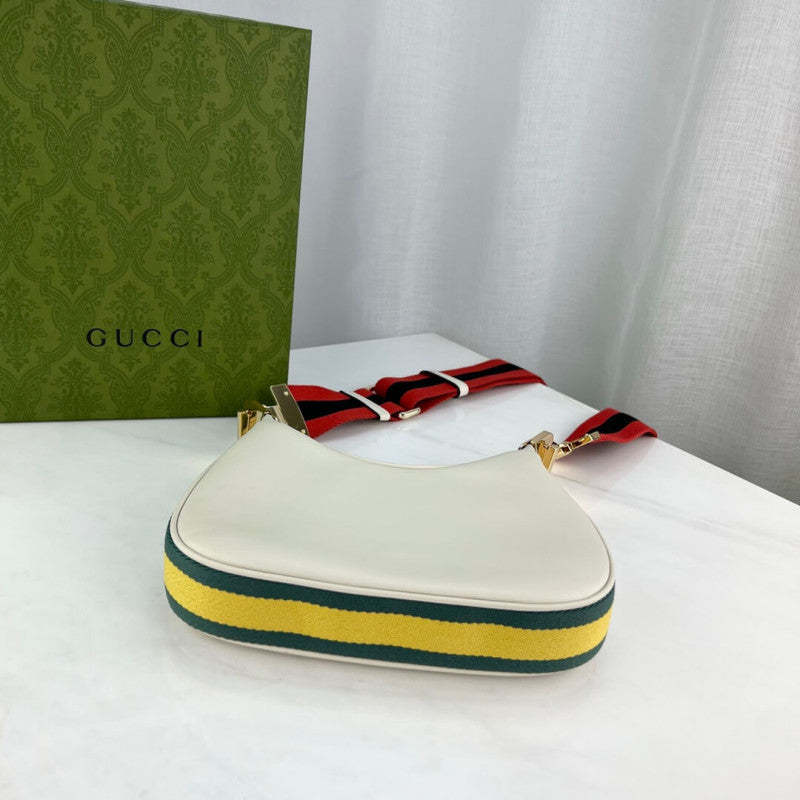 White Leather Attache large Shoulder Bag 699409