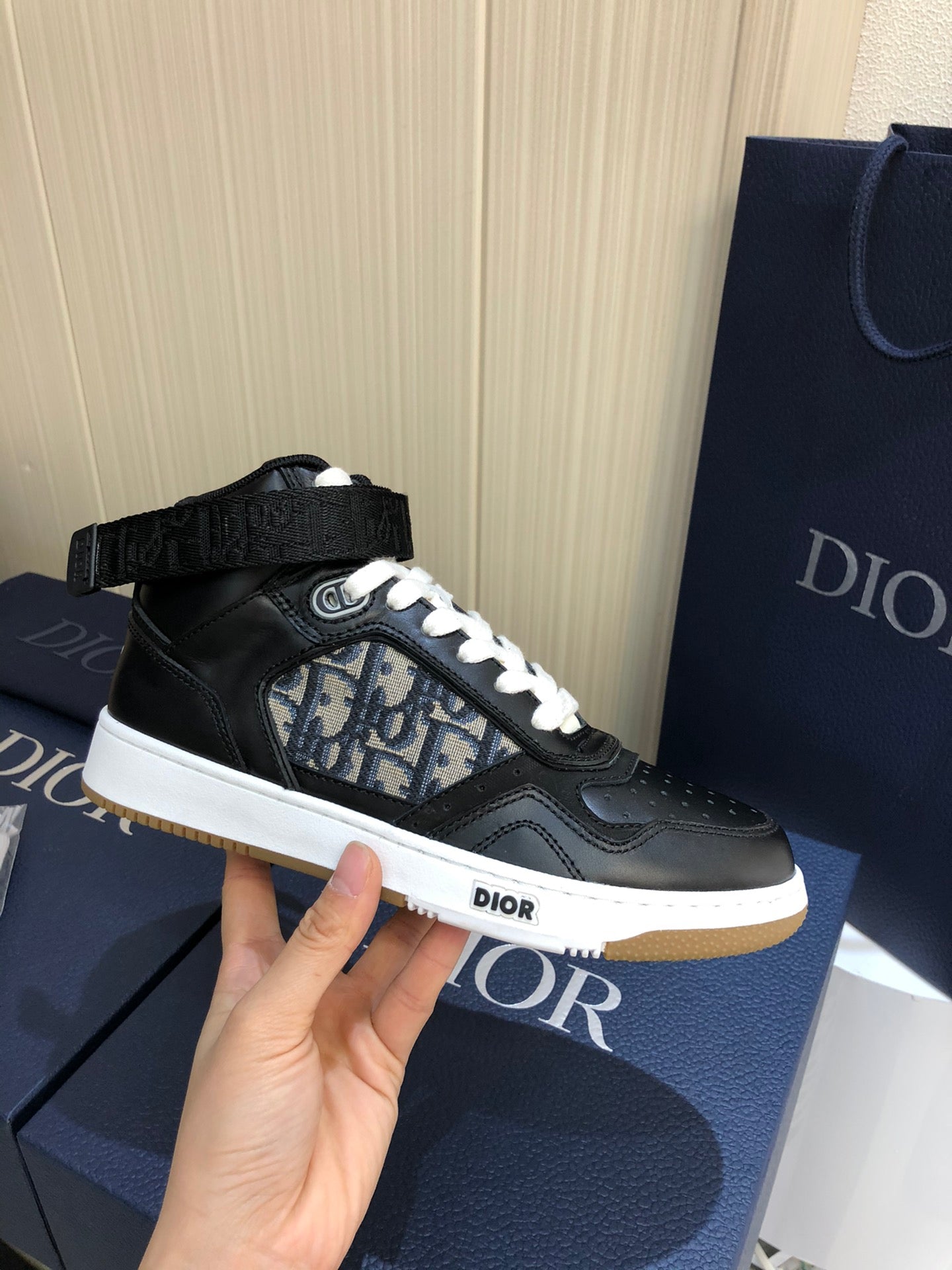 Luxury Shoes - DIR - 1255