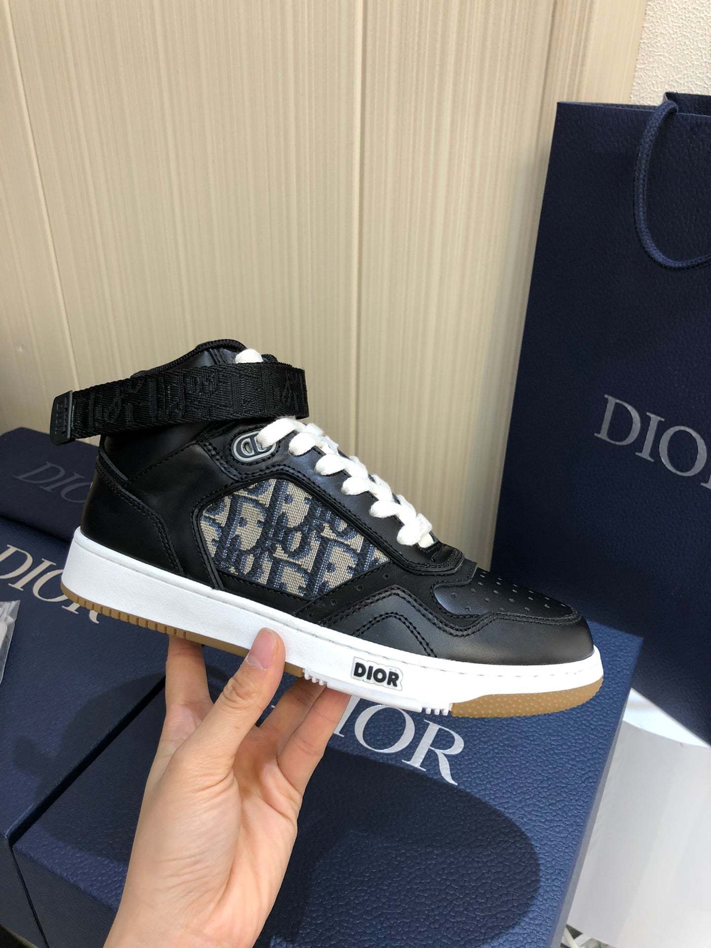 Luxury Shoes - DIR - 1255