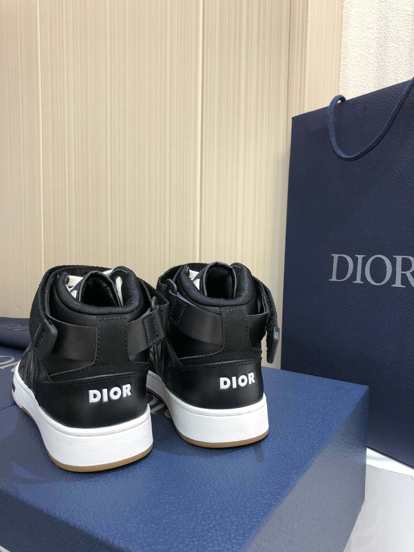 Luxury Shoes - DIR - 1255