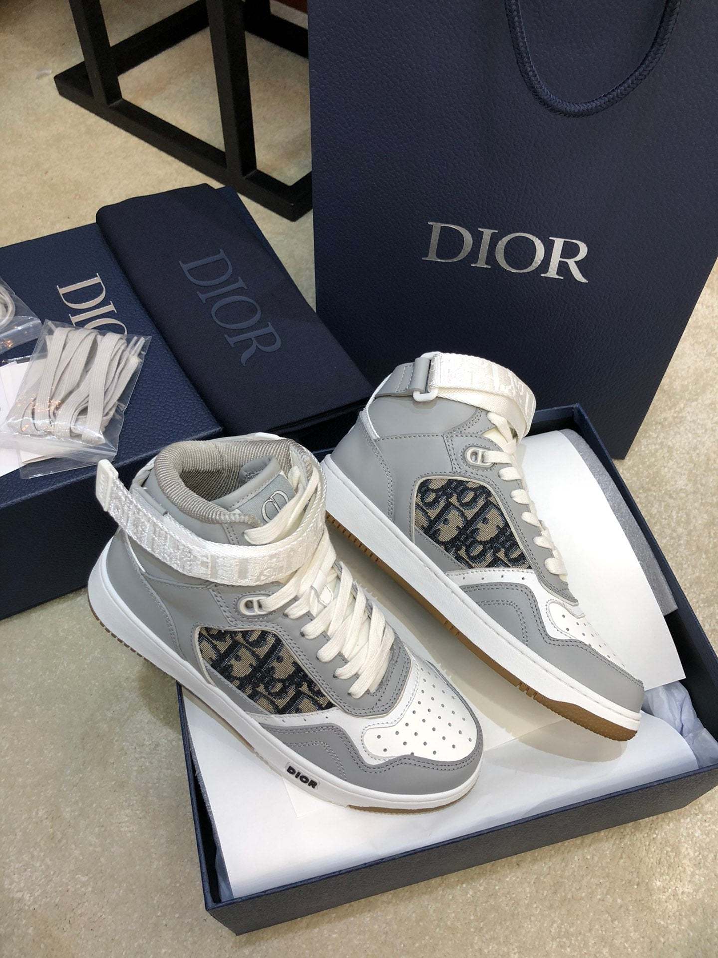 Luxury Shoes - DIR - 1252