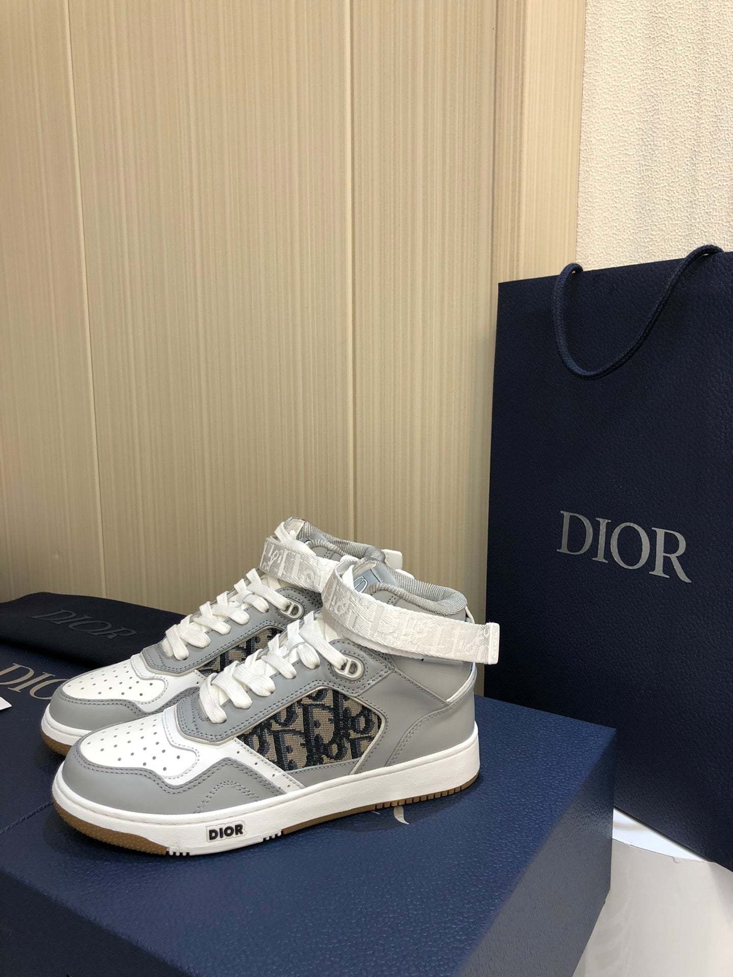 Luxury Shoes - DIR - 1252
