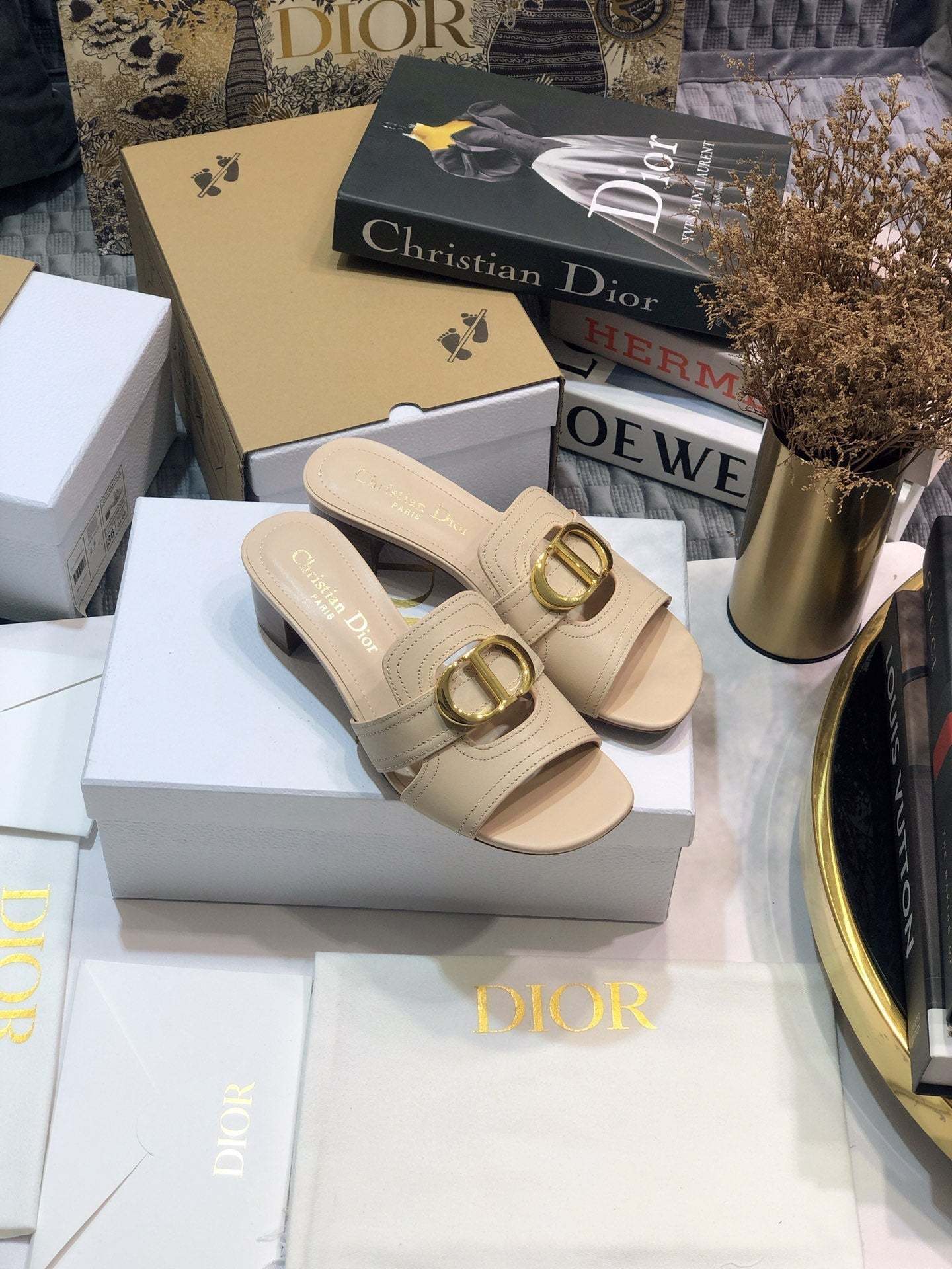 Luxury Shoes - DIR - 666