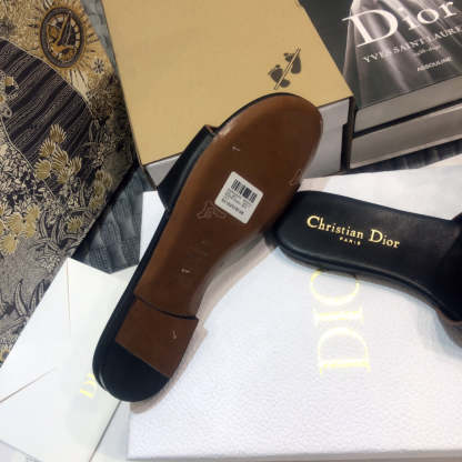 Luxury Shoes - DIR - 670