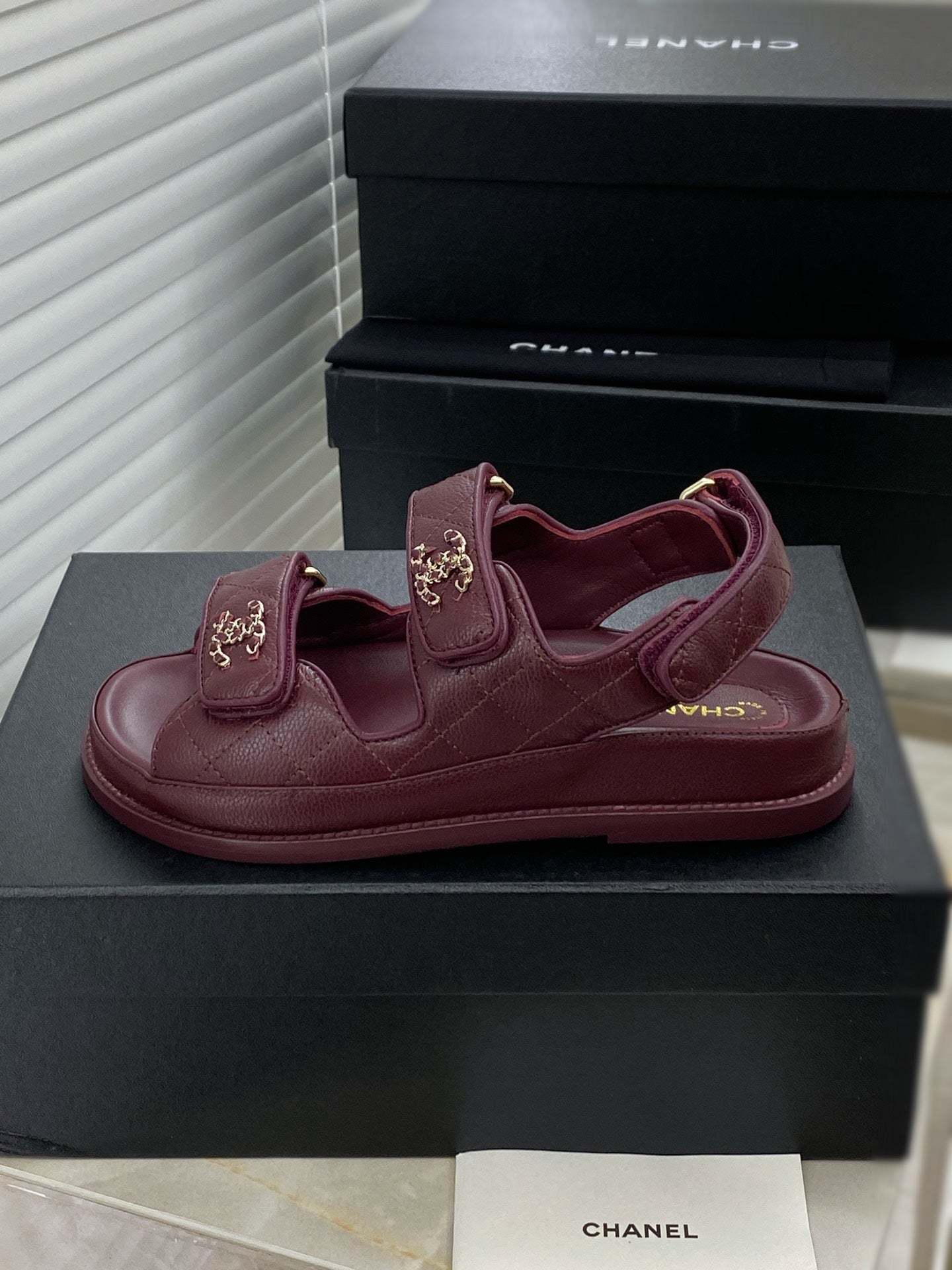 Luxury Shoes Sandals - CHL - 1000