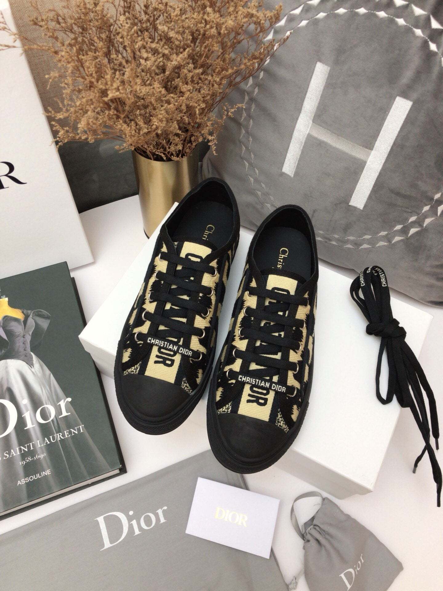 Luxury Shoes - DIR - 1351