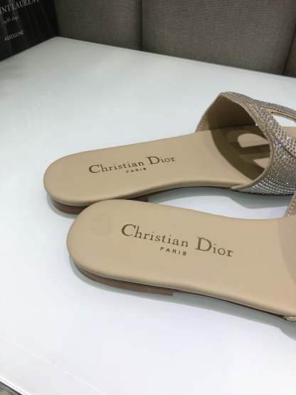 Luxury Shoes - DIR - 680