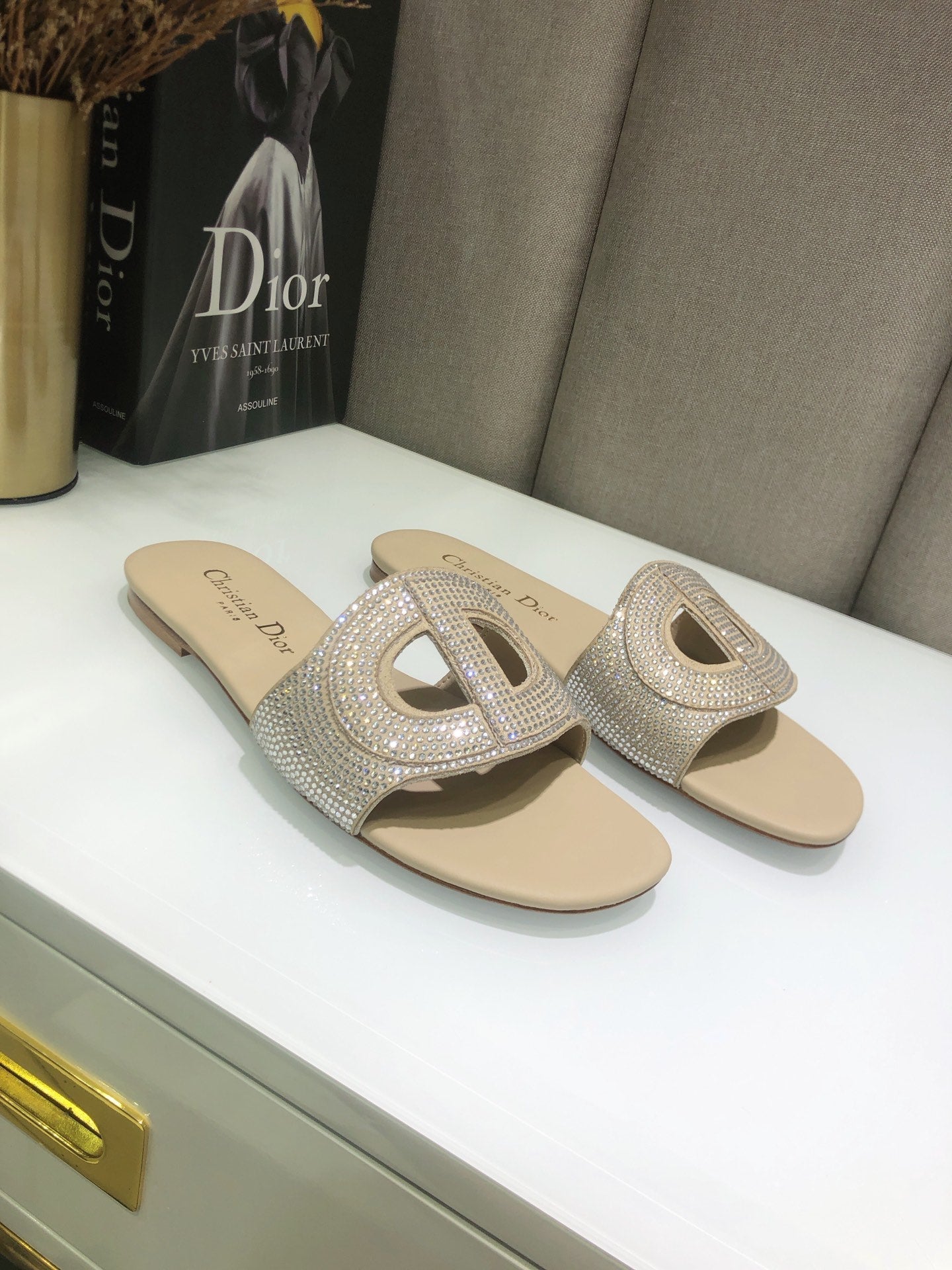 Luxury Shoes - DIR - 680