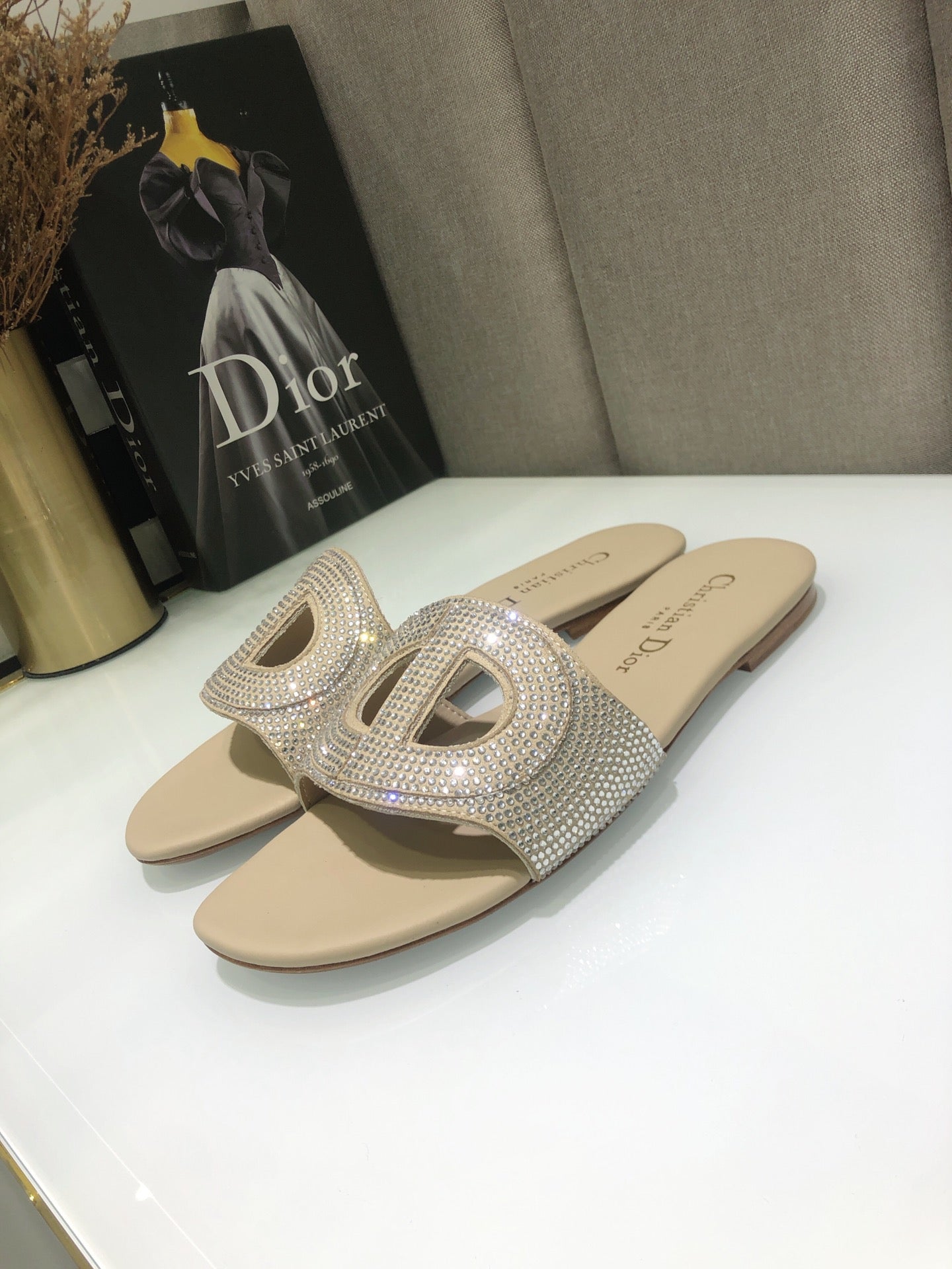 Luxury Shoes - DIR - 680
