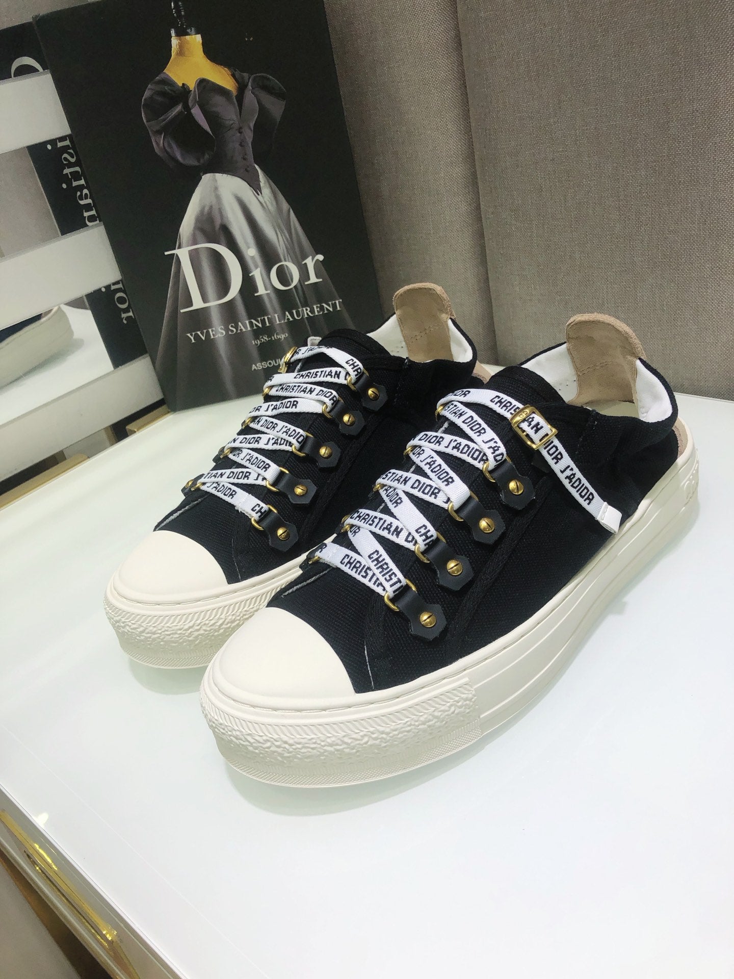 Luxury Shoes - DIR - 1363
