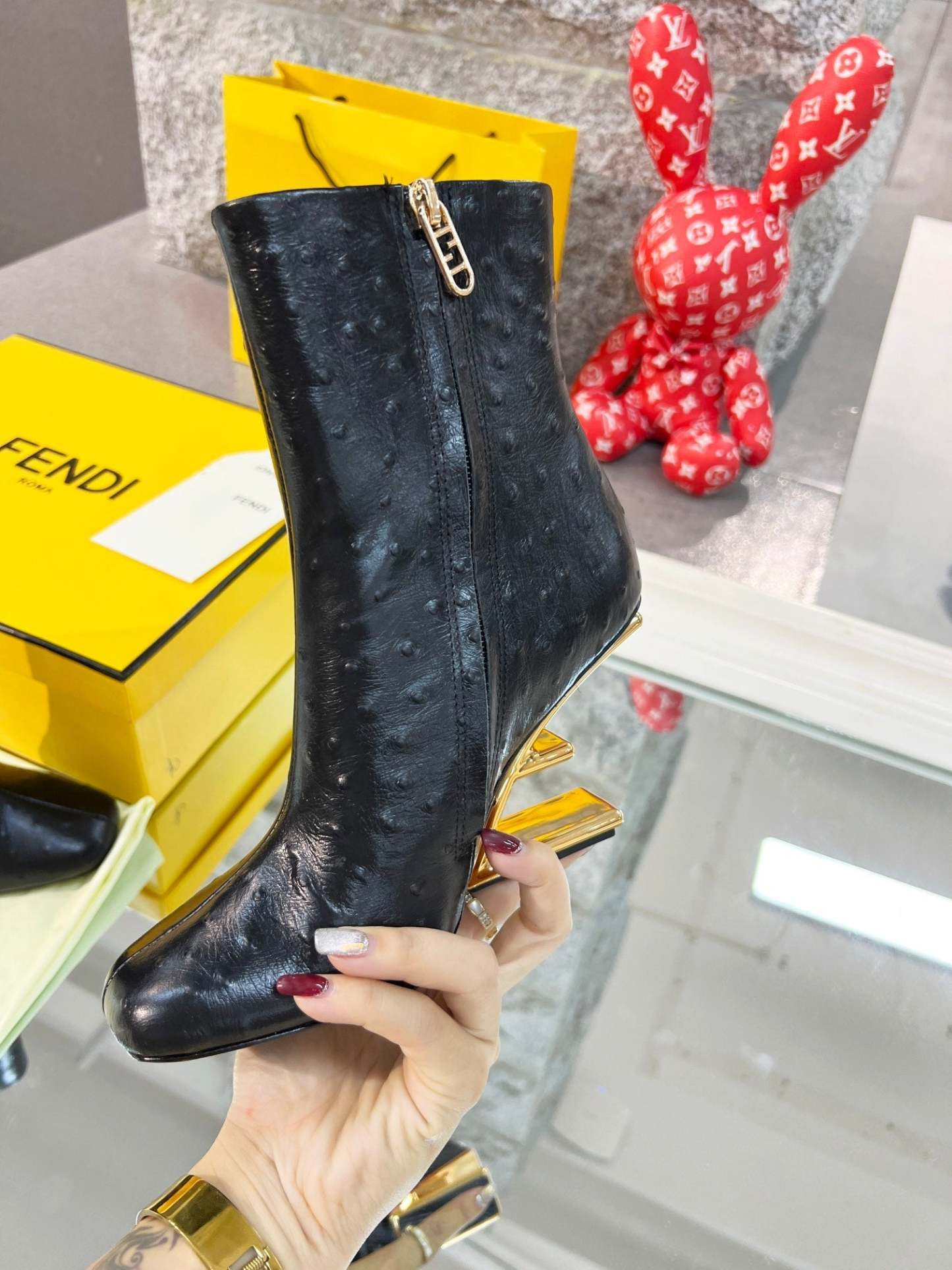 Luxury Shoes - FED - 706