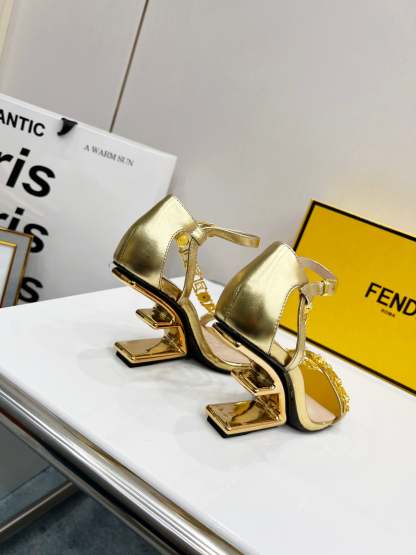 Luxury Shoes - FED - 678